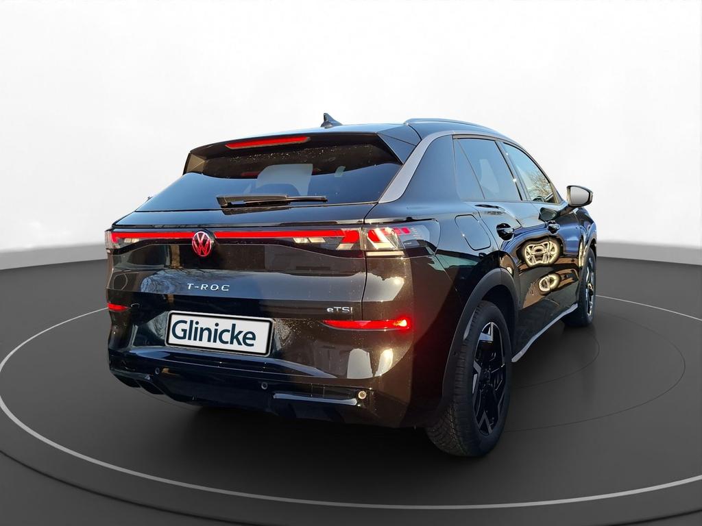 Volkswagen T-Roc 11