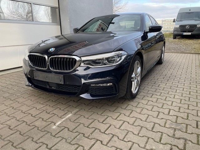 BMW 520d M-Sportpaket Leder Navi 360°Kam.Schiebedach