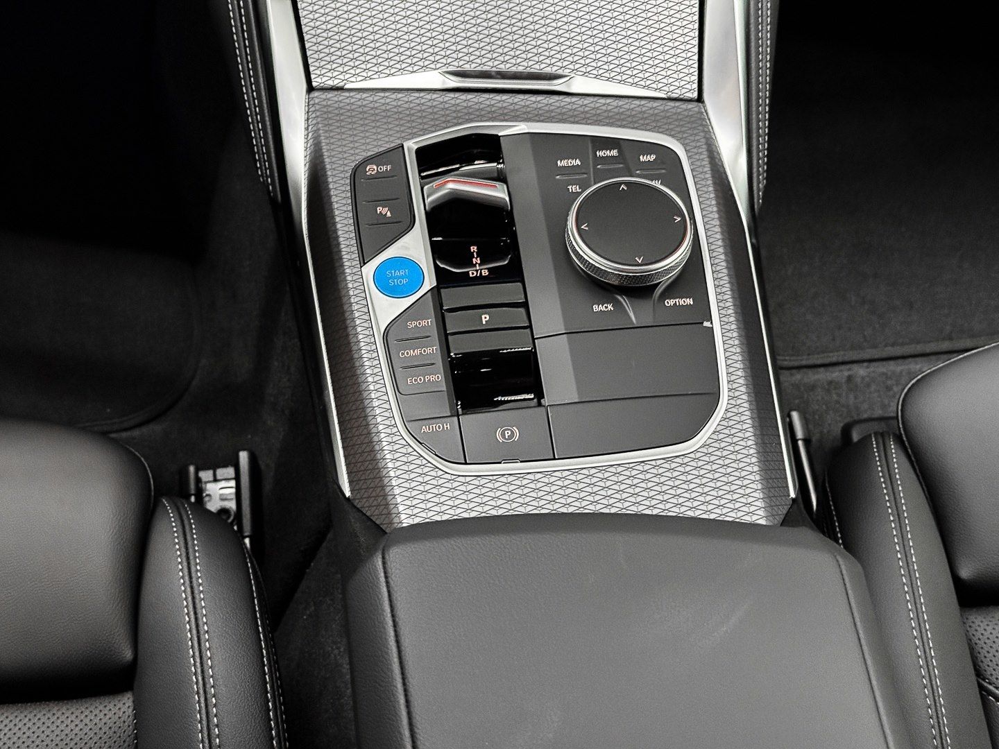 BMW i4 - Bild 10