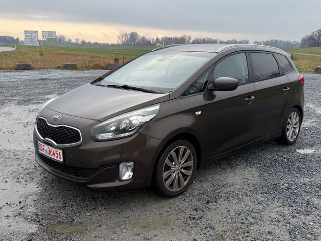 Kia Carens UEFA-2Hand-4xShz-Pdc-Kamara-Navi-Euro6