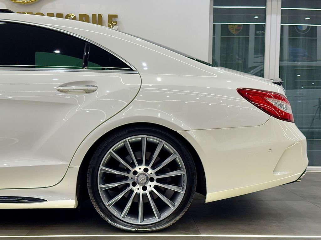 Mercedes-Benz CLS 500 - Bild 8