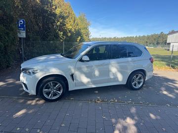 صورة 10 لـ 2013 BMW X5 M