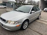 Volvo V40 S40 1.9 D cat - silberne Volvo S40