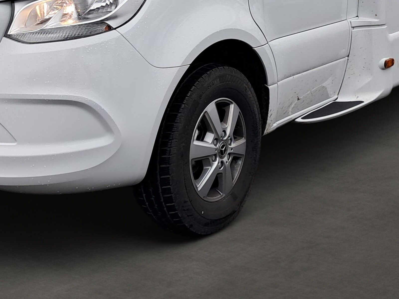 Fahrzeugabbildung Weinsberg CaraCompact Suite MB EDITION PEPPER 640 MEG AHK