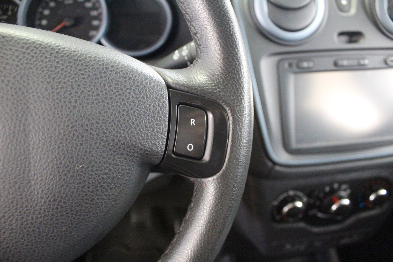 Fahrzeugabbildung Dacia Dokker TCe 115 Stepway *Navi*Klima*Shz