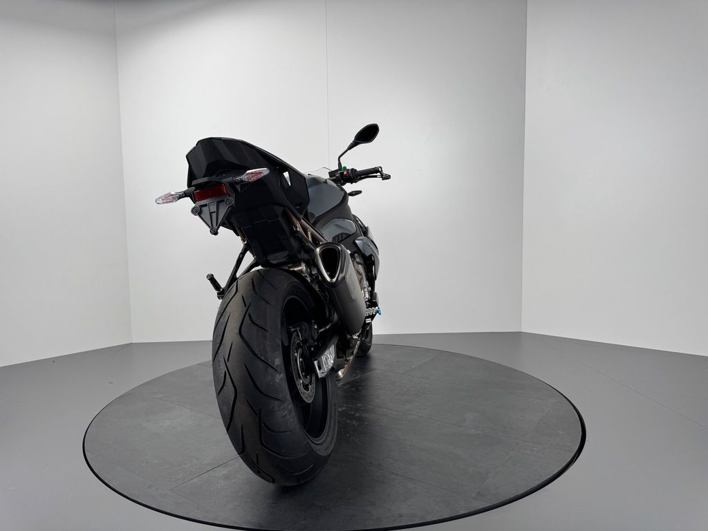 Fahrzeugabbildung BMW S1000 R *VOLLAUSSTATTUNG *SCHMIEDERÄDER