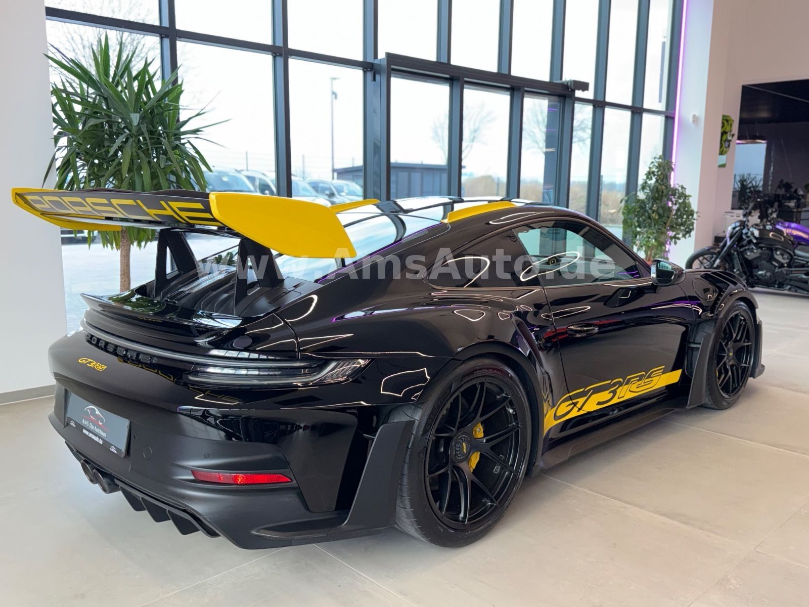 992 GT3 RS Weissach Keramik