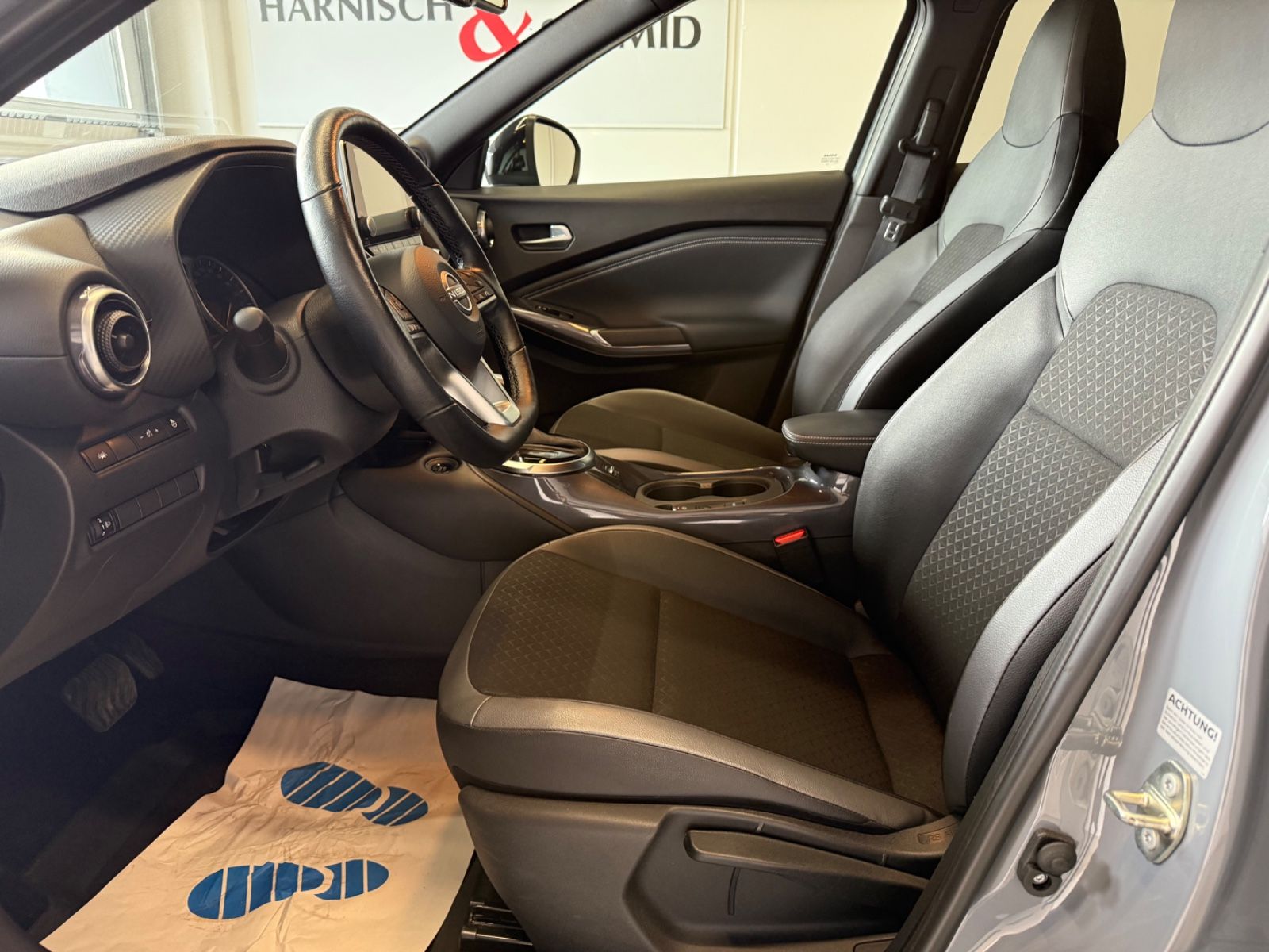 Fahrzeugabbildung Nissan Juke Hybrid N-Connecta-Klimaauto., beh.Frontsch.