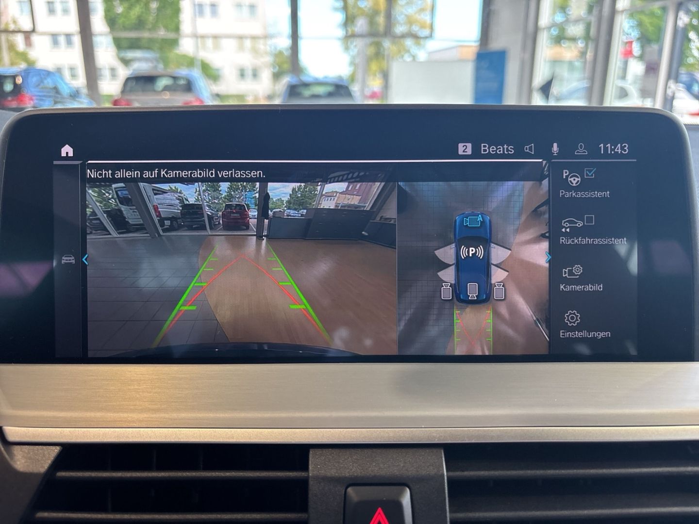 BMW iX3 Impressive Park-Assistent HUD AD AHK-el. kla foto 23
