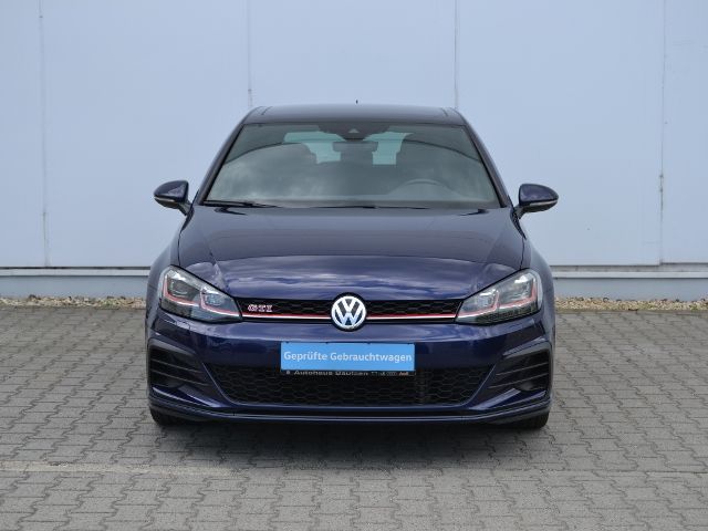 Golf VII GTI Performance 2.0 TSI 19-ZOLL/DCC/PAN