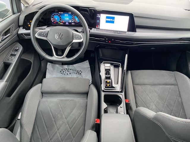 Golf Mildhybrid 1.5 eTSi 110kW DSG LED Navi Park