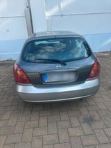 Nissan Almera aus 2 Hand - Nissan Qashqai aus 2005