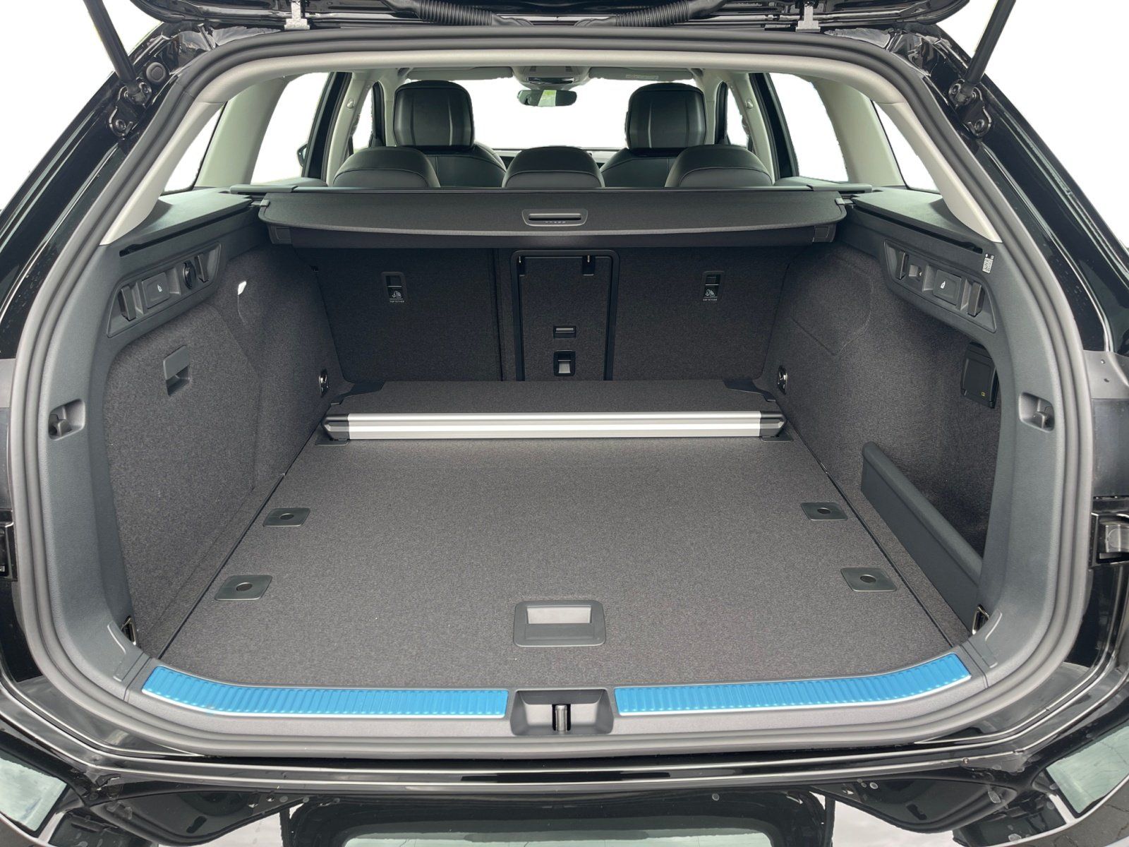Volkswagen Passat - Bild 7