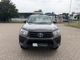Toyota Hilux 2,4 D Extra Cab Duty 4x4 Klima Toyo.-Garan - Toyota Gebrauchtwagen in Hamburg