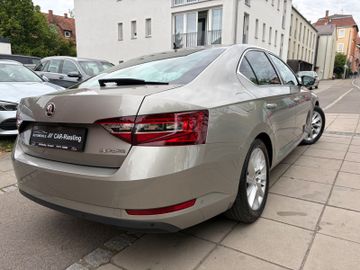 Skoda Superb - 8