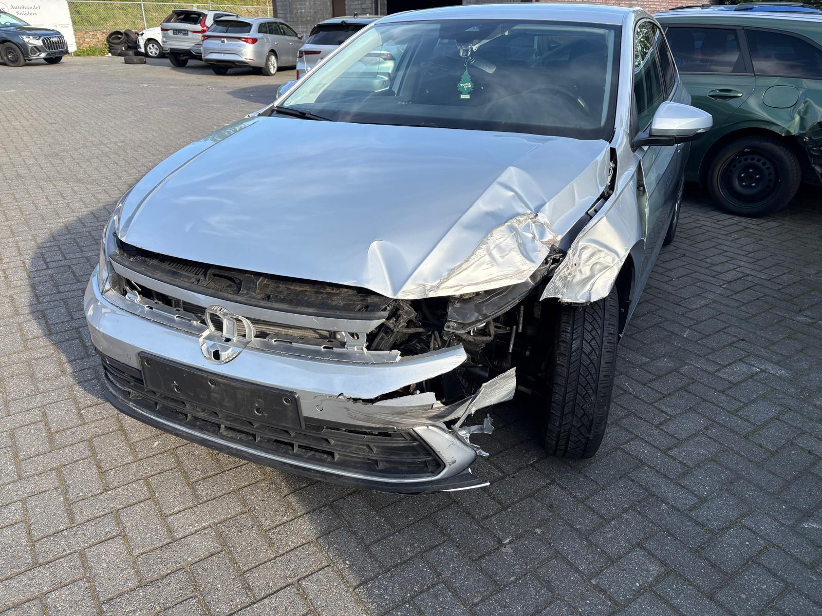 Volkswagen Polo VI Life