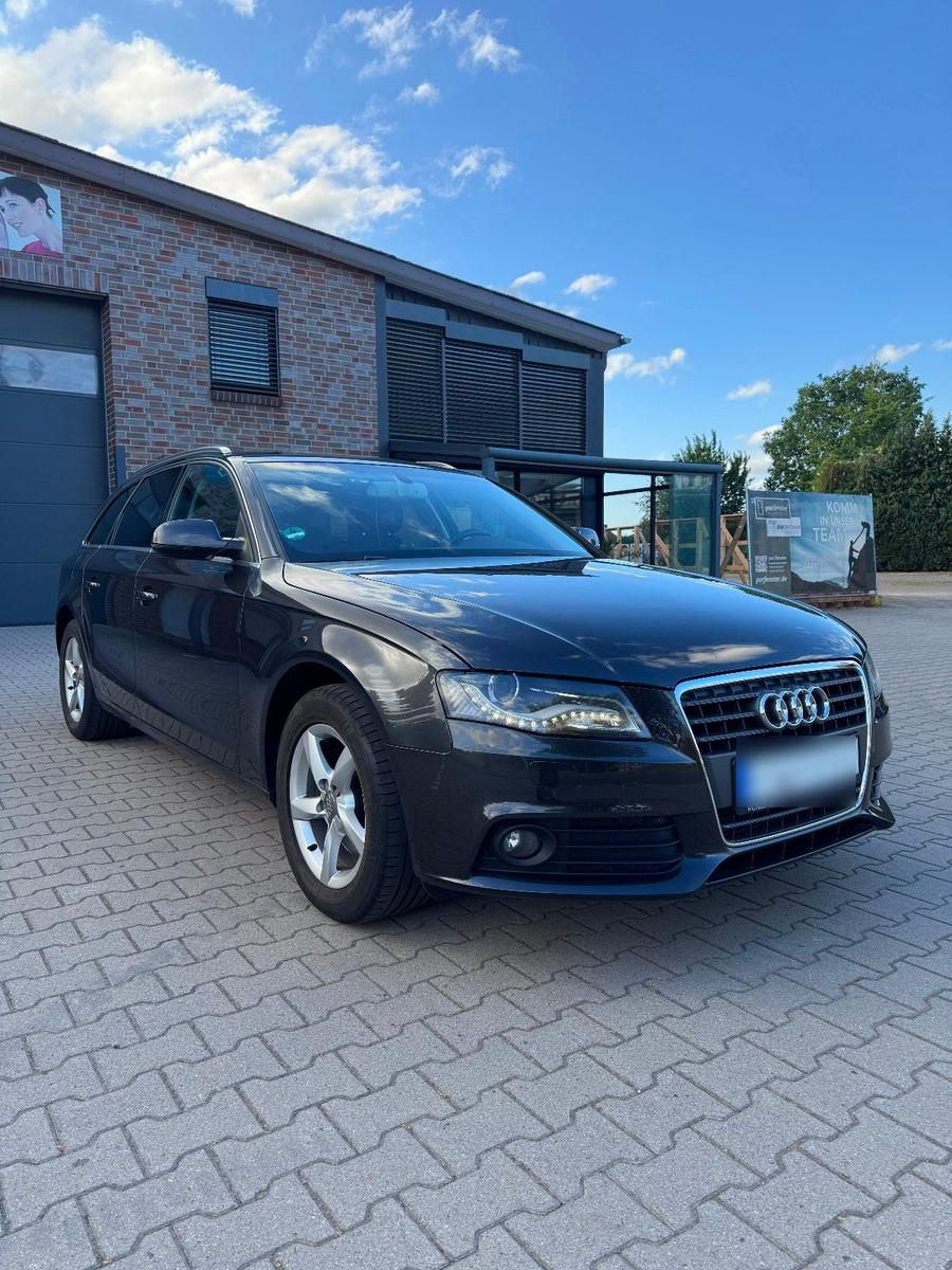 Audi A4, 2010