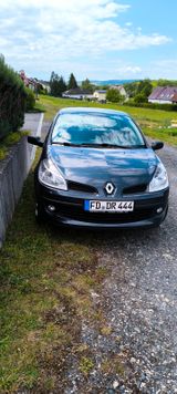 Renault Clio Authentique 1.2 16V Authentique - Renault Clio: 16v Authentique