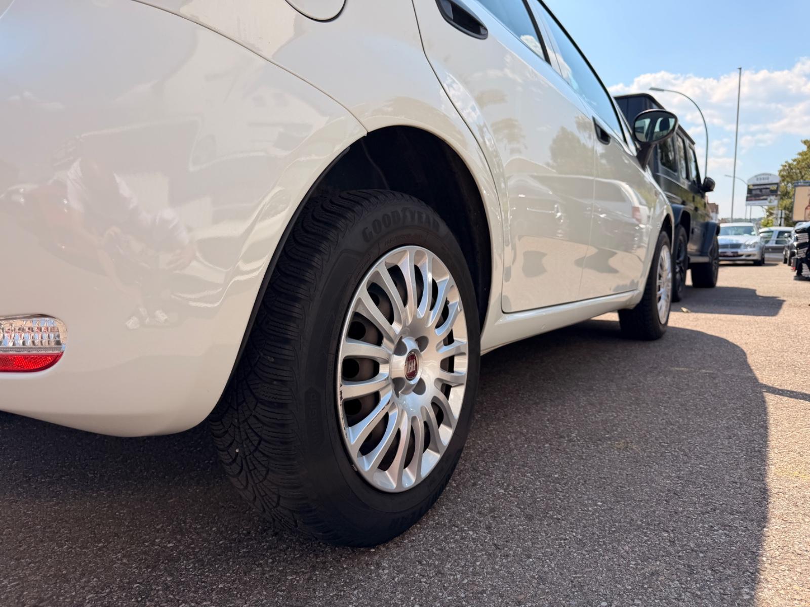 Fiat Punto 1.4 *TÜV/KLIMAAUTO/1. HAND/