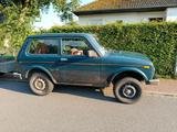 Lada Niva 44 - Lada Niva aus 2011