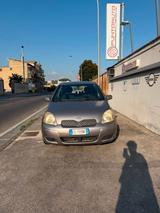 Toyota Yaris 1.4 tdi D-4D cat 5 porte - gebrauchte Toyota Yaris aus dem Jahr 2004