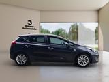 Kia cee'd 1.4 CVVT Dream Team Premium-Paket + Navi - Kia Gebrauchtwagen in Bremen