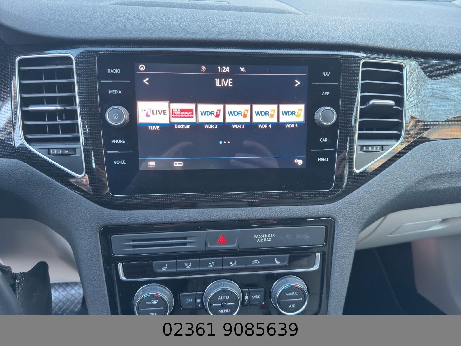 Fahrzeugabbildung Volkswagen Golf Sportsvan VII Highline Automatik/Navi