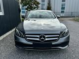 Mercedes-Benz E 250 AVANTGARDE/WIDESCREEN/KAMERA/AHK/SHZ - gebrauchte Mercedes-Benz E 250 aus dem Jahr 2016