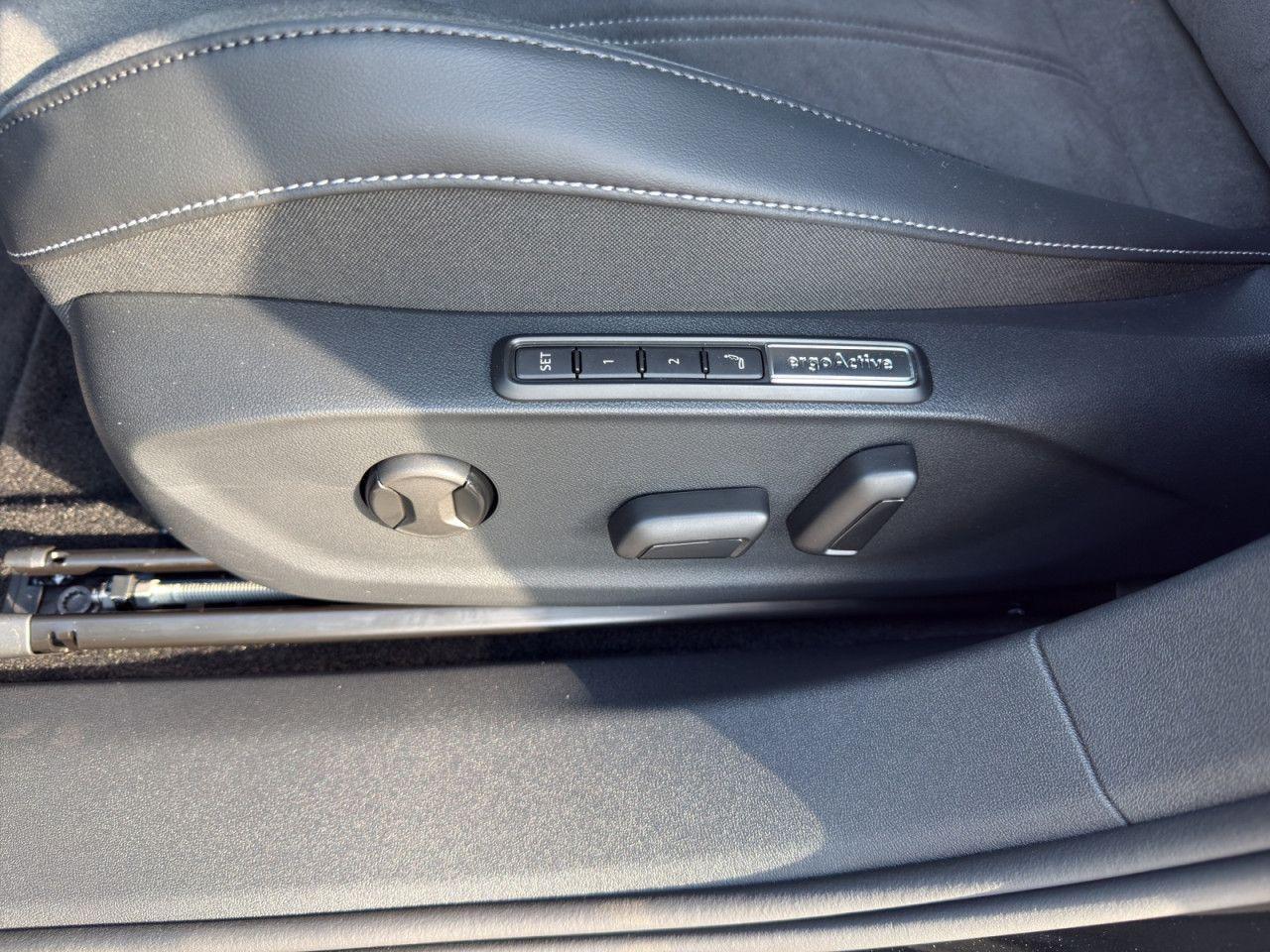 Volkswagen ID.7 Tourer Pro 77 kWh AHK ACC LED APP NAVI RFK