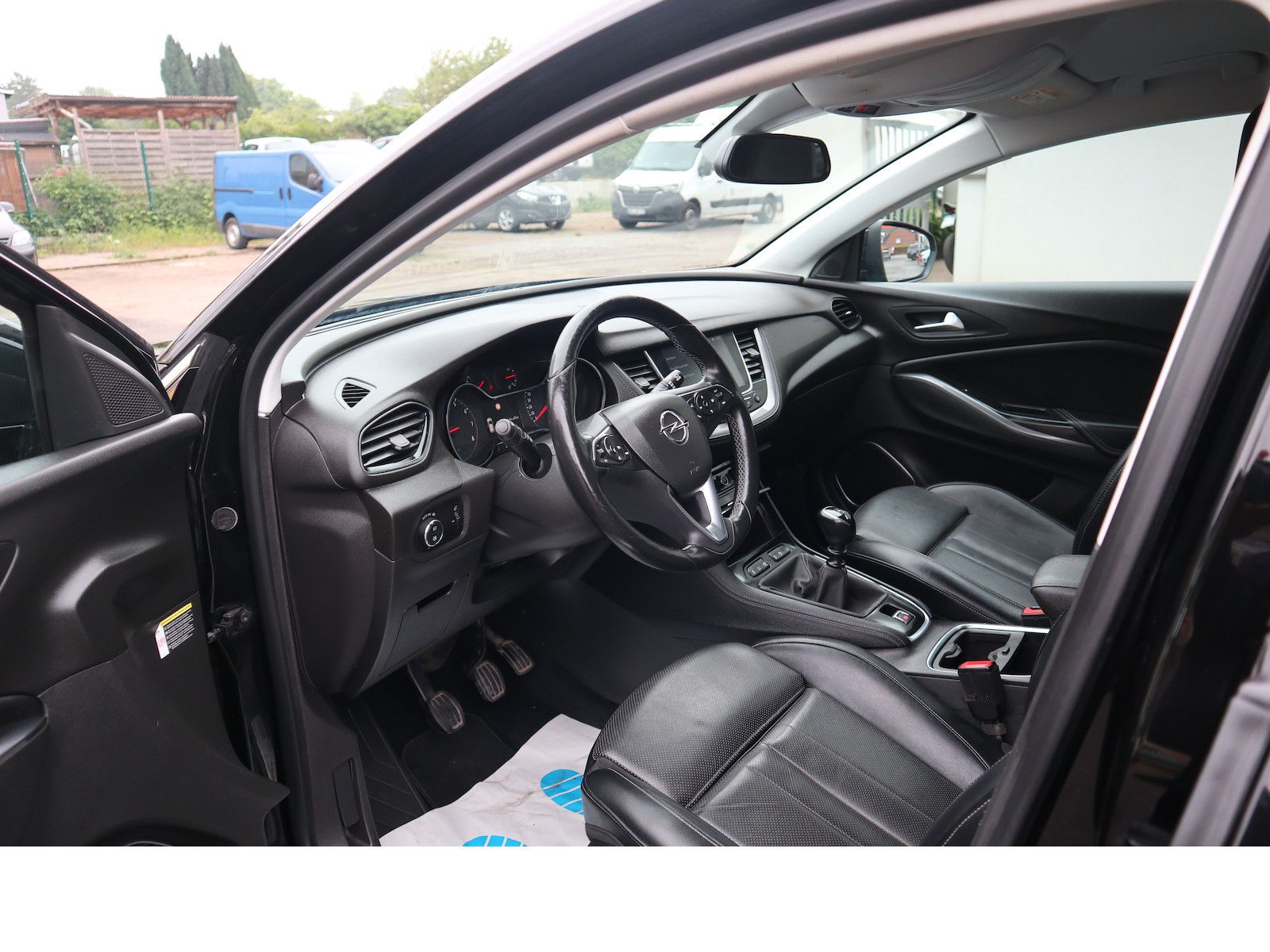 Fahrzeugabbildung Opel Grandland X Belüftete Sitze Navi Scheckheftgepf