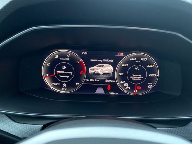 Leon Sportstourer 2.0 TDI DSG Style Navi Digital