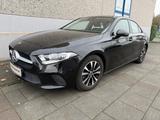 Mercedes-Benz A 180 d Automatik Navi Anhängerkupplung Kamera - Mercedes-Benz Gebrauchtwagen in Bergisch Gladbach