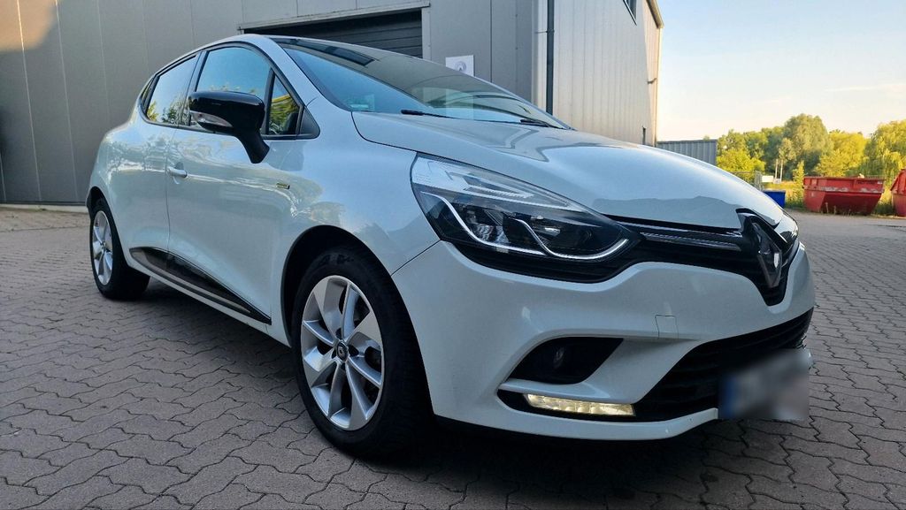 Image of Renault Clio