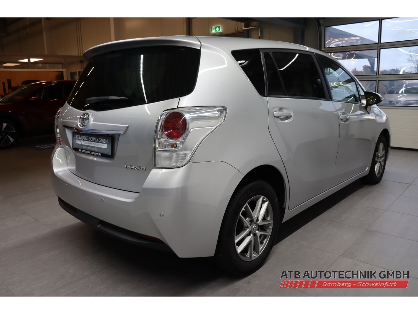 Fahrzeugabbildung Toyota Verso 1.8l Multidrive S Skyview Edition 5-Sitzer