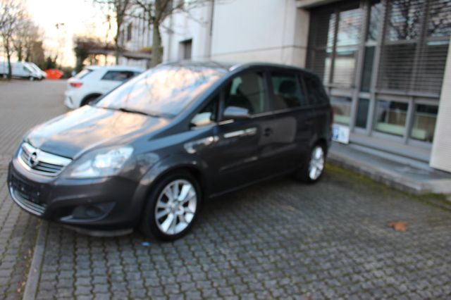 Opel Zafira B Innovation "110 Jahre"*Navi*Sport*SHZ*