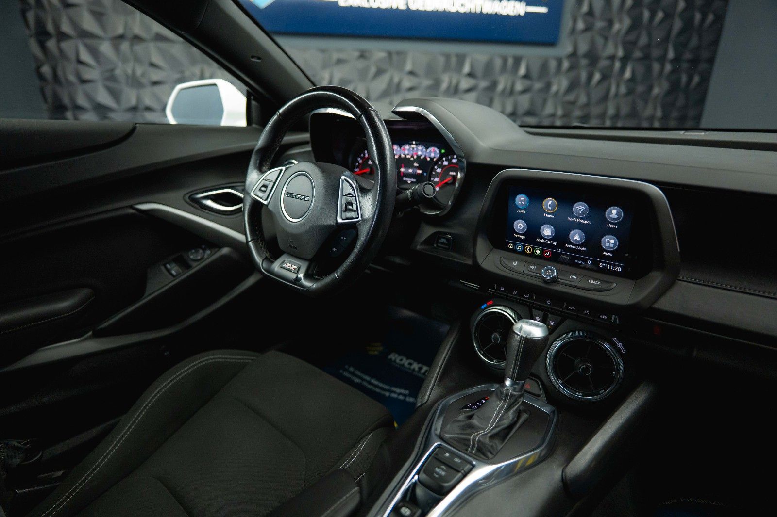 Fahrzeugabbildung Chevrolet Camaro 6.2 SS Coupe RS Performance *CarPlay*LED*