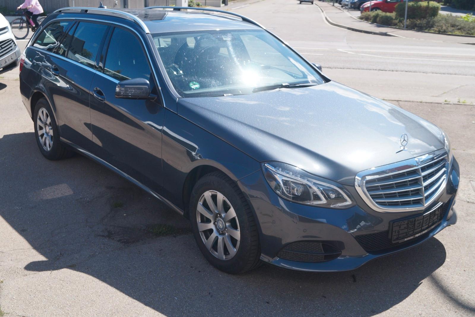 Mercedes-Benz E250 2014 — rear view