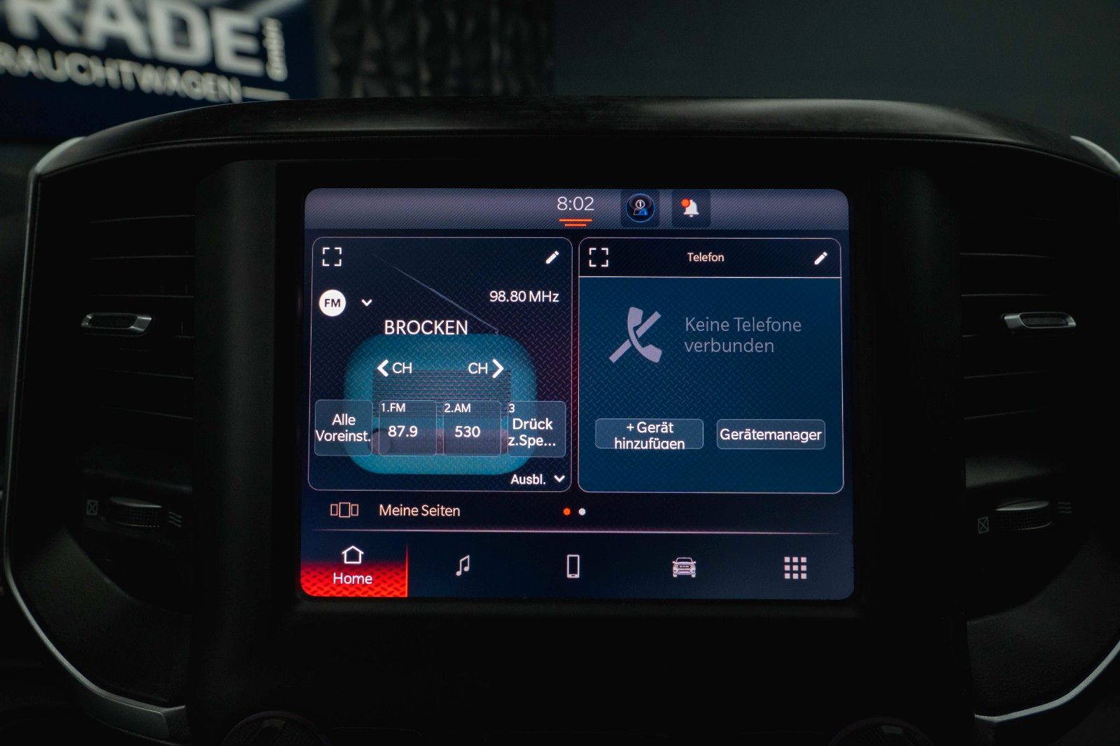 Fahrzeugabbildung Dodge RAM 5.7 V8 HEMI 4x4 OFFROAD Night-Paket *LED*19%