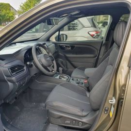 Bild 4 Subaru Forester 2.0ie e-BOXER Platinum Lineartr