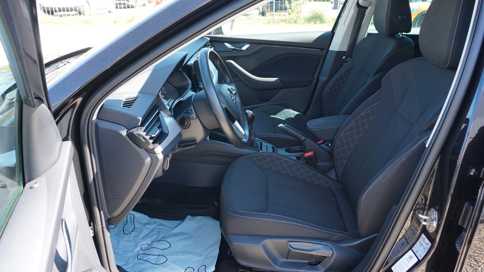 Fahrzeugabbildung SKODA Scala Ambition, Kamera, Navi, CarPlay, AHK