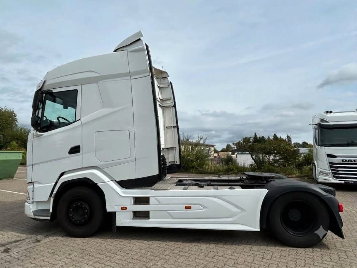 Fahrzeugabbildung DAF XG 530 FT, Intarder, Bj.2023