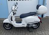 Vespa GTS 300 Yacht Club - VESPA WEIß