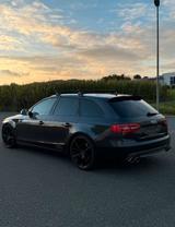 Audi A4 B8 S-line 2.0 TDI - Audi A4 aus 2011: Line