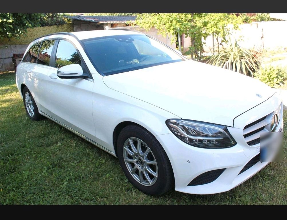 Image of Mercedes-Benz C 220