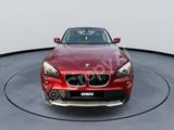 BMW X1 sDrive18i - - BMW X1: Rot