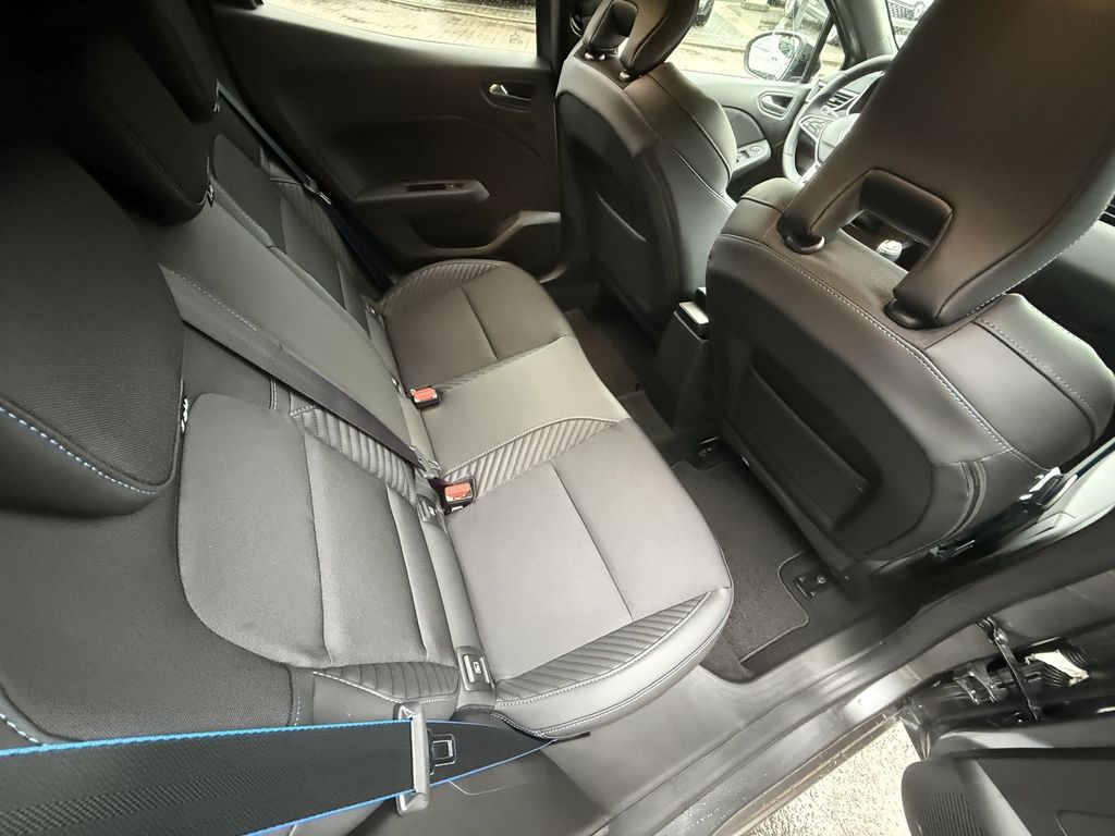 RENAULT Clio - Bild 10