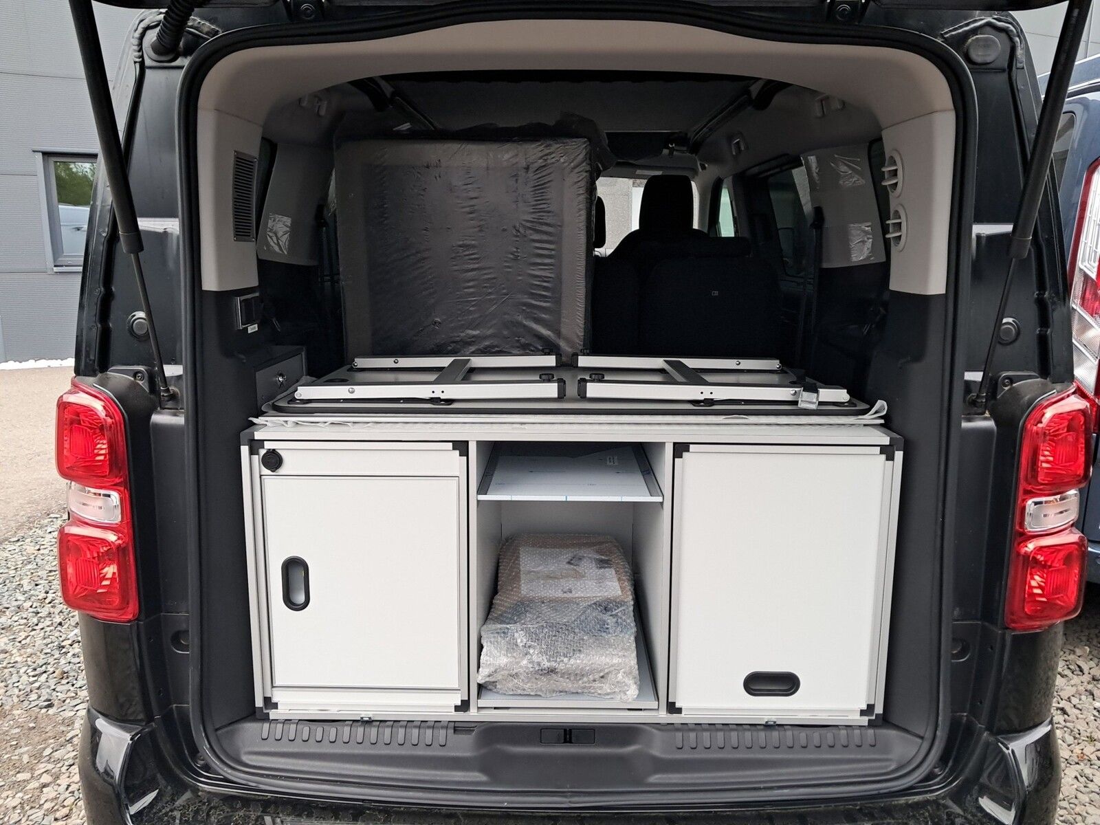 Fahrzeugabbildung Pössl Vanster Citroen 145 PS Automatik AHK,Campbox