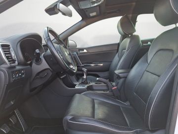 KIA Sportage - 8