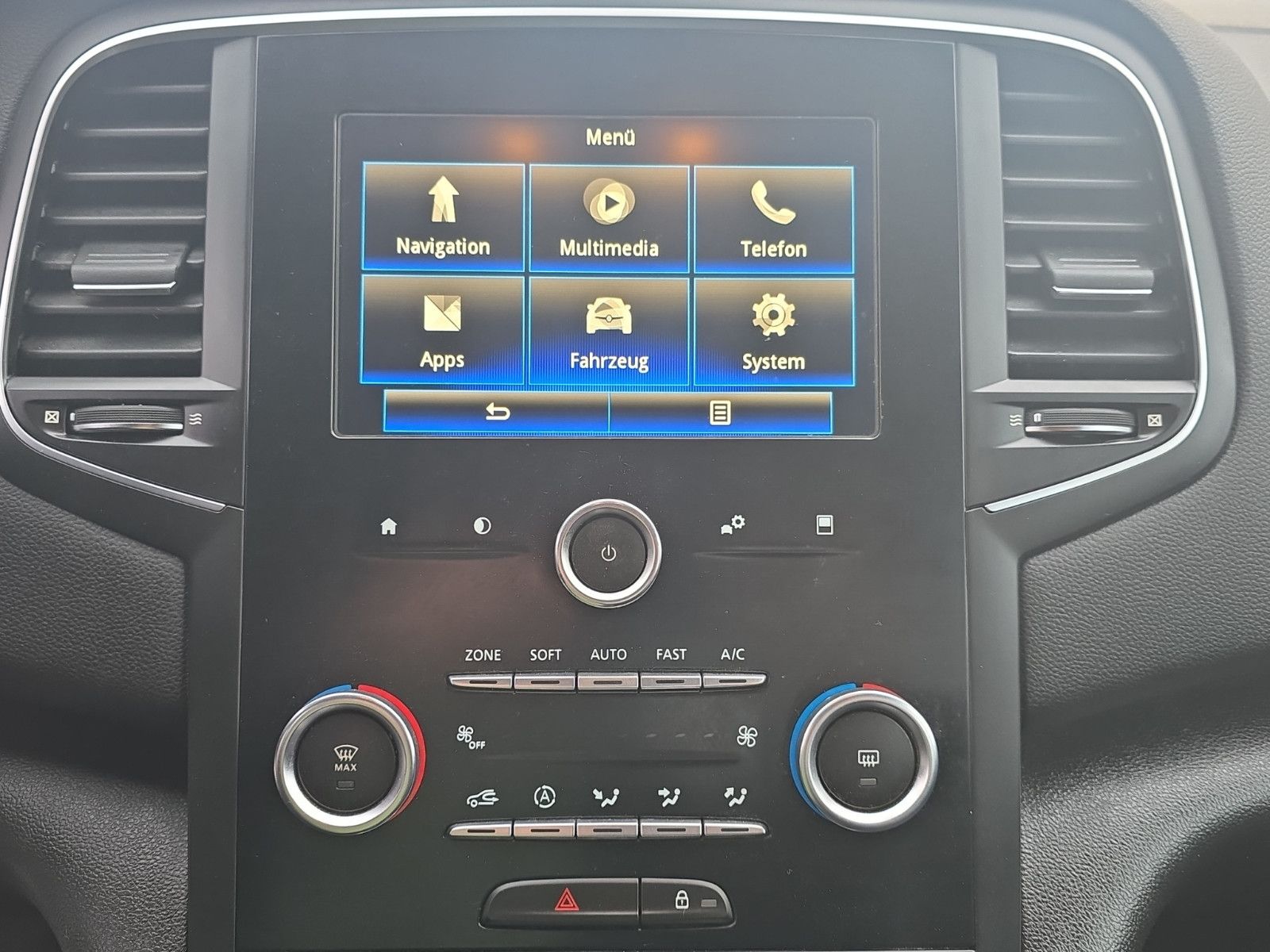 Fahrzeugabbildung Renault Megane IV Play NAVI+PDC+SHZ AUS 1.HAND