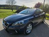 Volvo V40 Cross Contry 20tkm Garagenfund - Volvo V40 Cross Country aus 2013